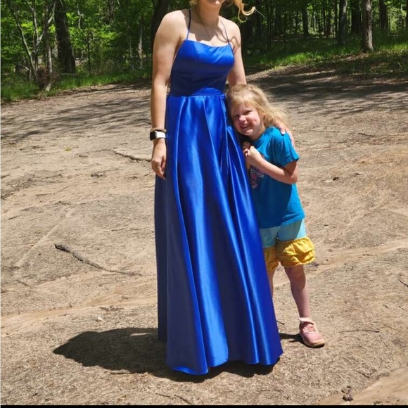 Prom Dress - Picture 2 of 2